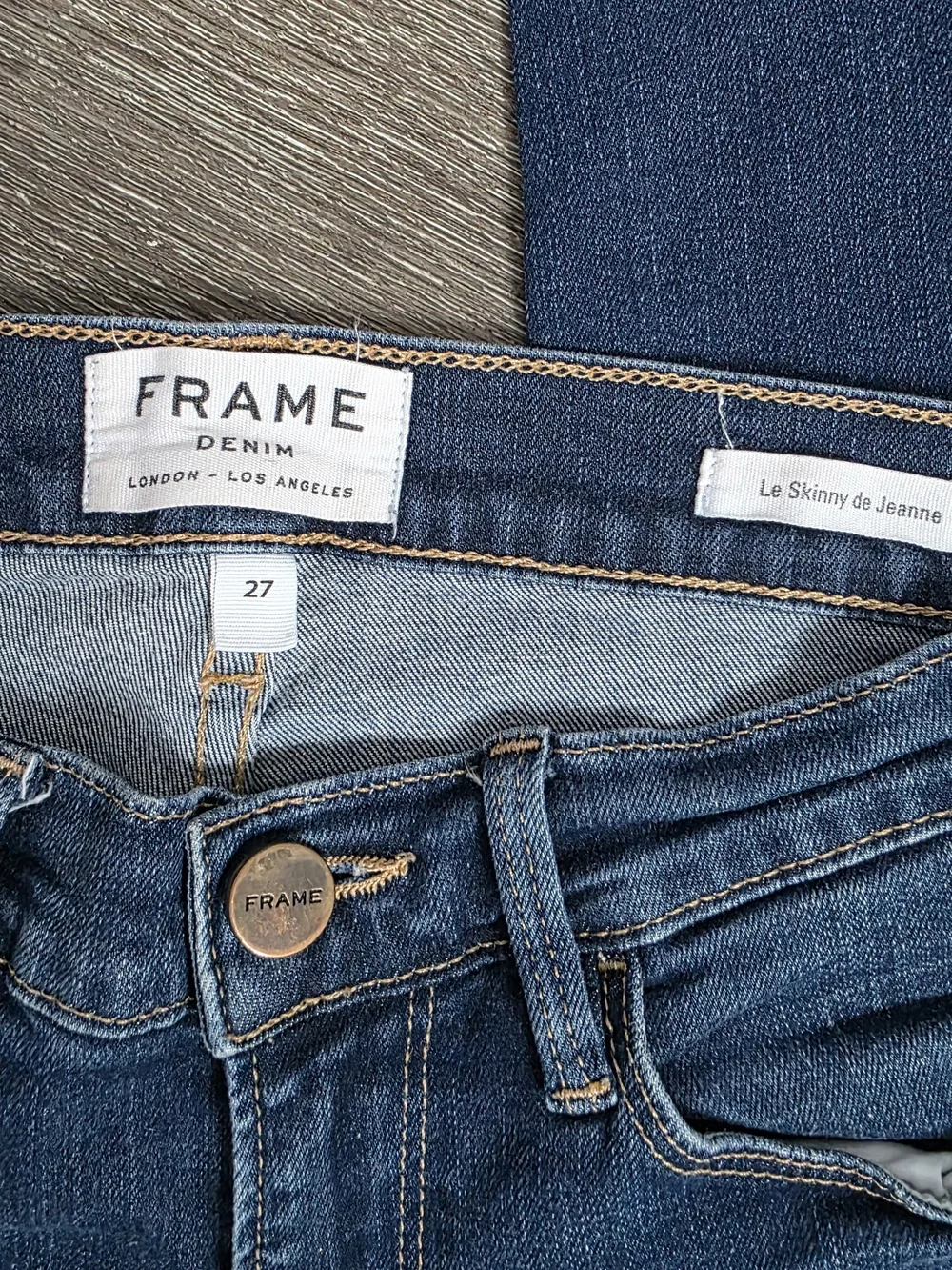 Frame Denim Women's Dark Blue Cropped Skinny Jeans Size 27 - Picture 2 of 4